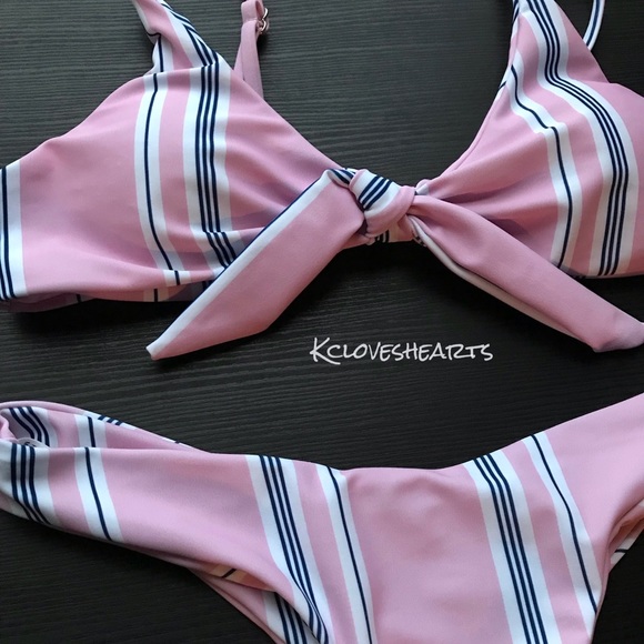 Pink Stripe Knot Printed Bikini Set - Picture 2 of 4